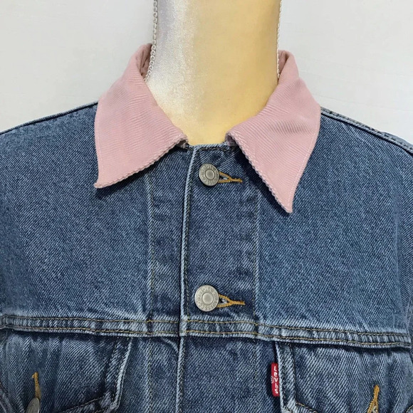 Levi's NWT Ex-Boyfriend Trucker Jean Jacket Women XS *Pls See Description* - Picture 3 of 13
